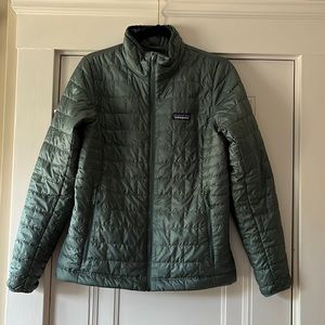 Patagonia Woman’s Nano Puff Jacket